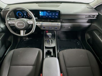 2025 Hyundai KONA SE