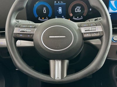 2025 Hyundai KONA SE