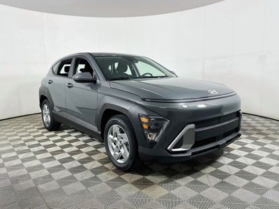 2026 Hyundai KONA SE FWD