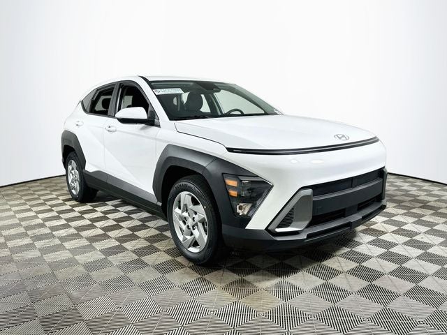 2027 Hyundai KONA SE FWD