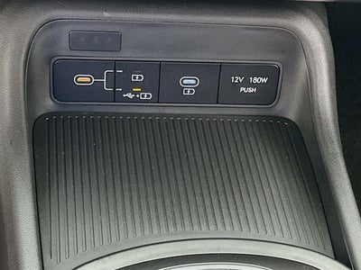 2027 Hyundai KONA SE FWD