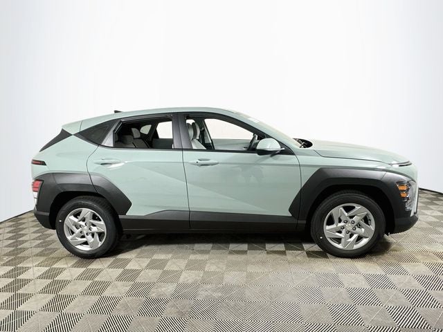 2027 Hyundai KONA SE FWD