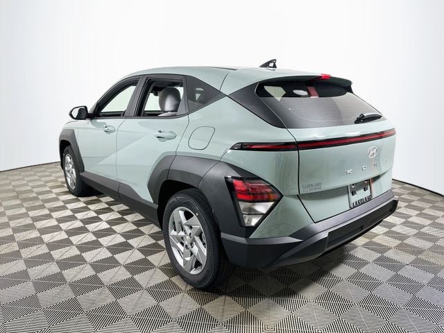2027 Hyundai KONA SE FWD
