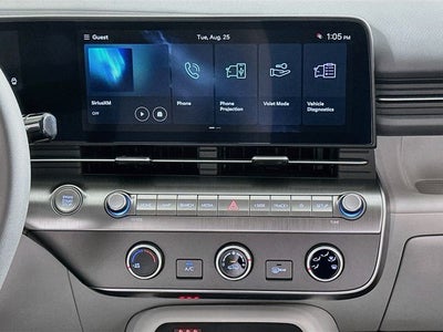 2027 Hyundai KONA SE FWD