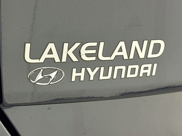 2027 Hyundai KONA SE FWD