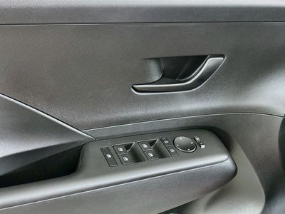 2027 Hyundai KONA SE FWD