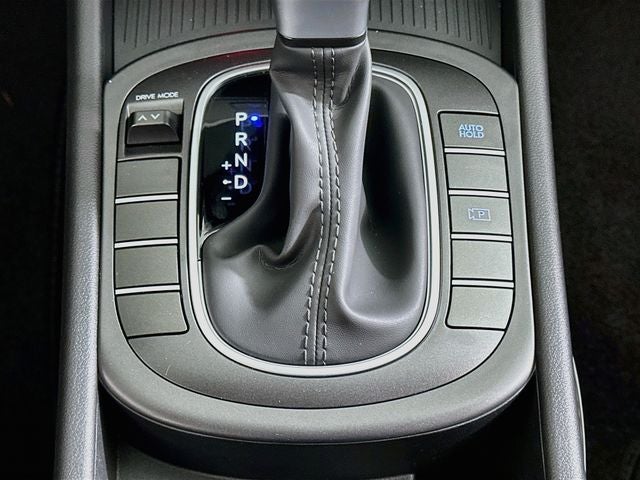 2027 Hyundai KONA SE FWD