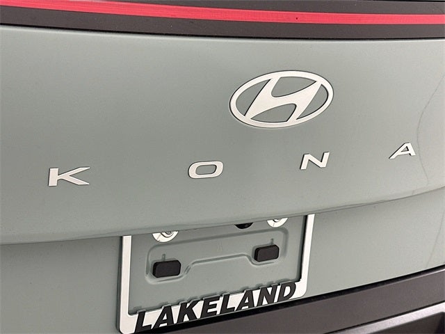 2026 Hyundai KONA SE FWD