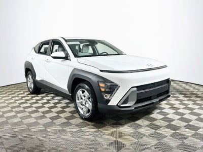2027 Hyundai KONA SE FWD
