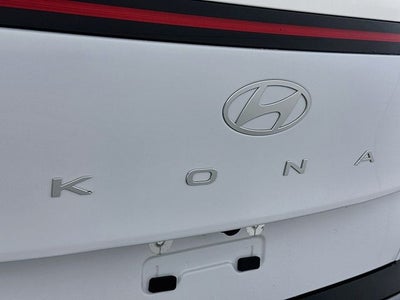 2027 Hyundai KONA SE FWD