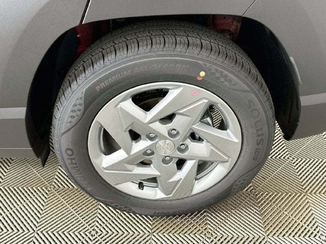 2027 Hyundai KONA SE FWD