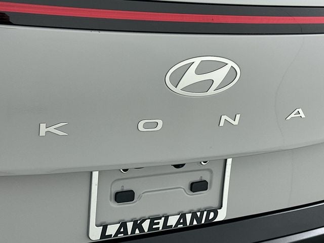 2026 Hyundai KONA SE