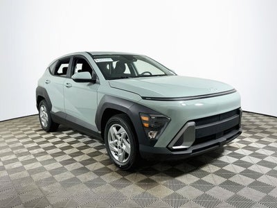 2027 Hyundai KONA SE FWD