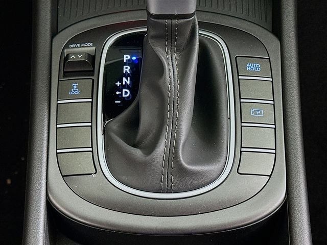 2026 Hyundai KONA SE AWD