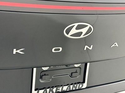 2024 Hyundai KONA SEL