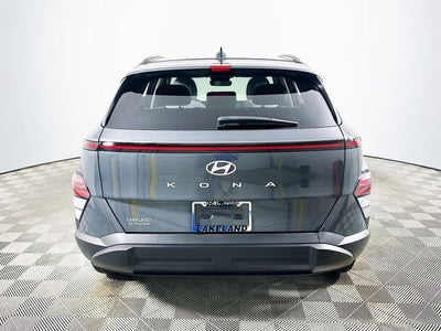 2024 Hyundai KONA SEL