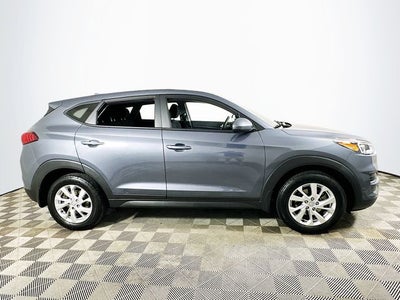 2021 Hyundai TUCSON SE