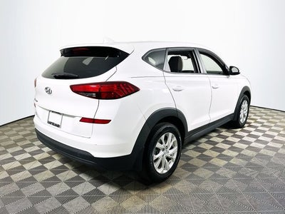 2021 Hyundai TUCSON SE