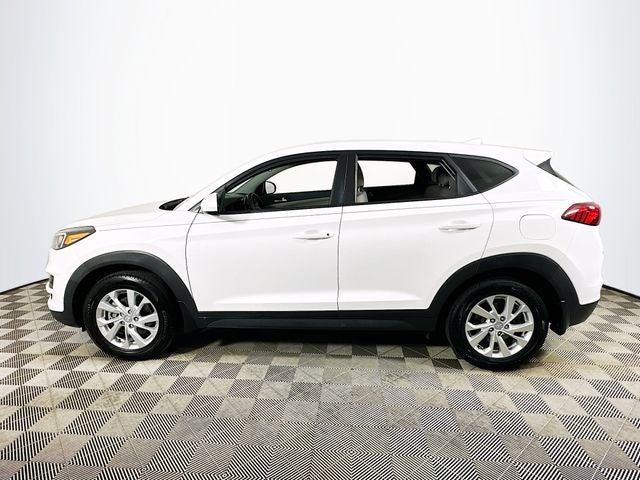 2021 Hyundai TUCSON SE