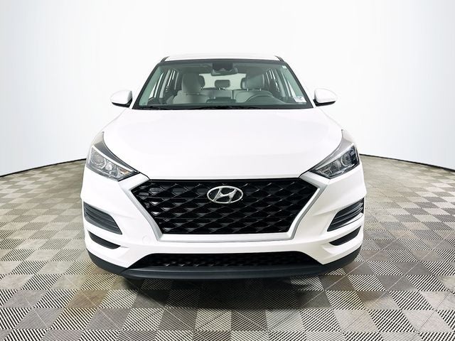 2021 Hyundai TUCSON SE