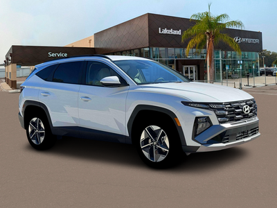 2026 Hyundai TUCSON HYBRID SEL AWD