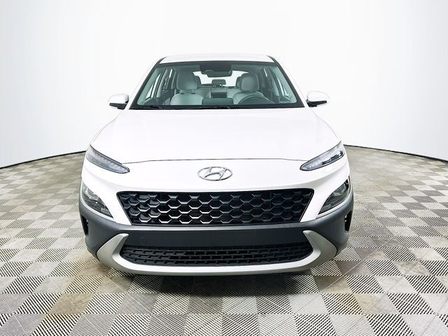 2023 Hyundai KONA SE