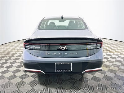 2026 Hyundai SONATA SE