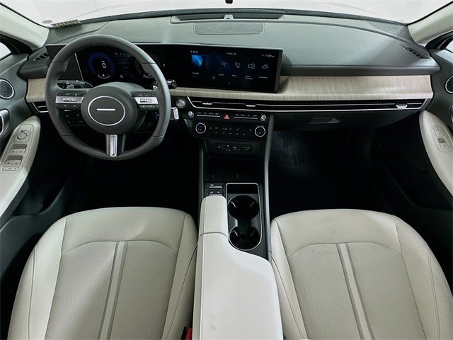 2025 Hyundai SONATA HYBRID SEL