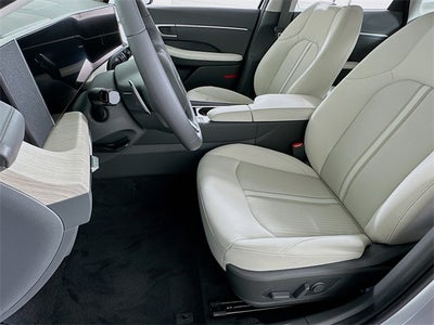 2025 Hyundai SONATA HYBRID SEL