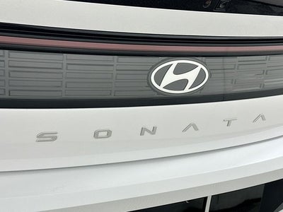 2026 Hyundai SONATA HYBRID SEL