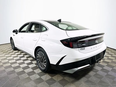 2026 Hyundai SONATA HYBRID SEL
