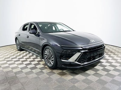 2025 Hyundai SONATA HYBRID SEL