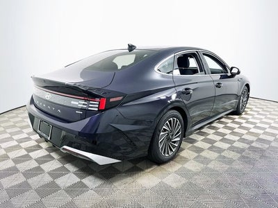 2025 Hyundai SONATA HYBRID SEL