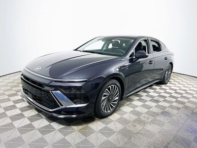 2025 Hyundai SONATA HYBRID SEL
