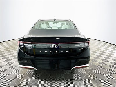 2025 Hyundai SONATA HYBRID SEL