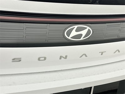 2025 Hyundai SONATA HYBRID SEL