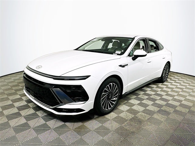 2025 Hyundai SONATA HYBRID SEL