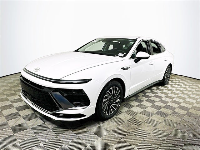 2025 Hyundai SONATA HYBRID SEL