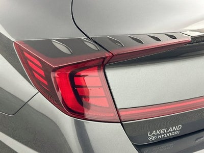 2023 Hyundai SONATA HYBRID Limited