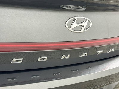 2023 Hyundai SONATA HYBRID Limited