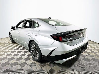 2025 Hyundai SONATA HYBRID Limited