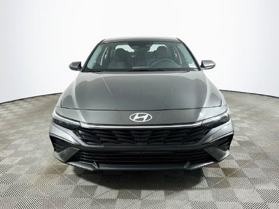 2026 Hyundai ELANTRA SE