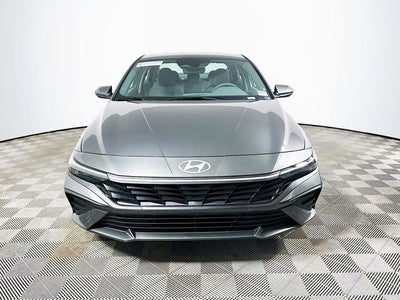 2026 Hyundai ELANTRA SE