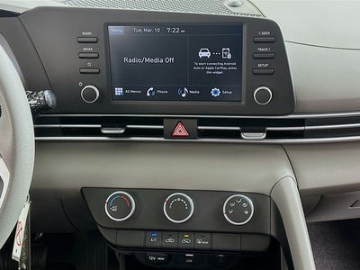 2026 Hyundai ELANTRA SE