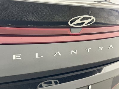 2026 Hyundai ELANTRA SE