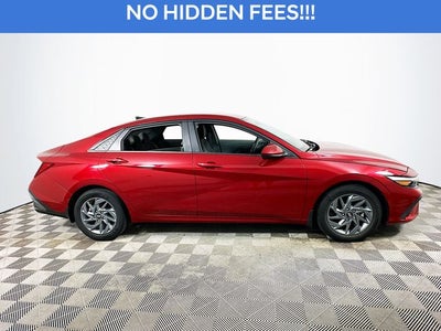 2024 Hyundai ELANTRA SEL
