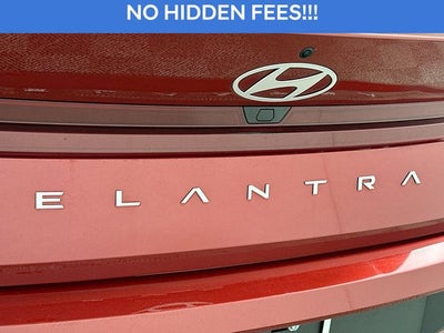 2024 Hyundai ELANTRA SEL