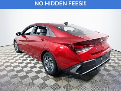 2024 Hyundai ELANTRA SEL