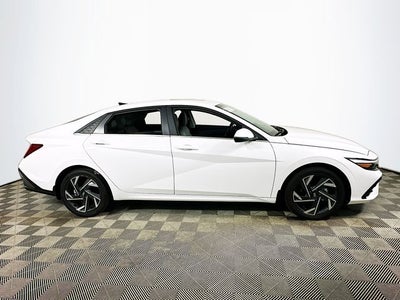 2026 Hyundai ELANTRA HYBRID Limited