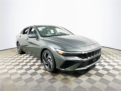 2025 Hyundai ELANTRA Limited